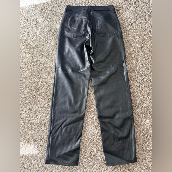 Like new!! Old Navy High-Rise OG Loose Faux Leather Pants - Picture 5 of 9
